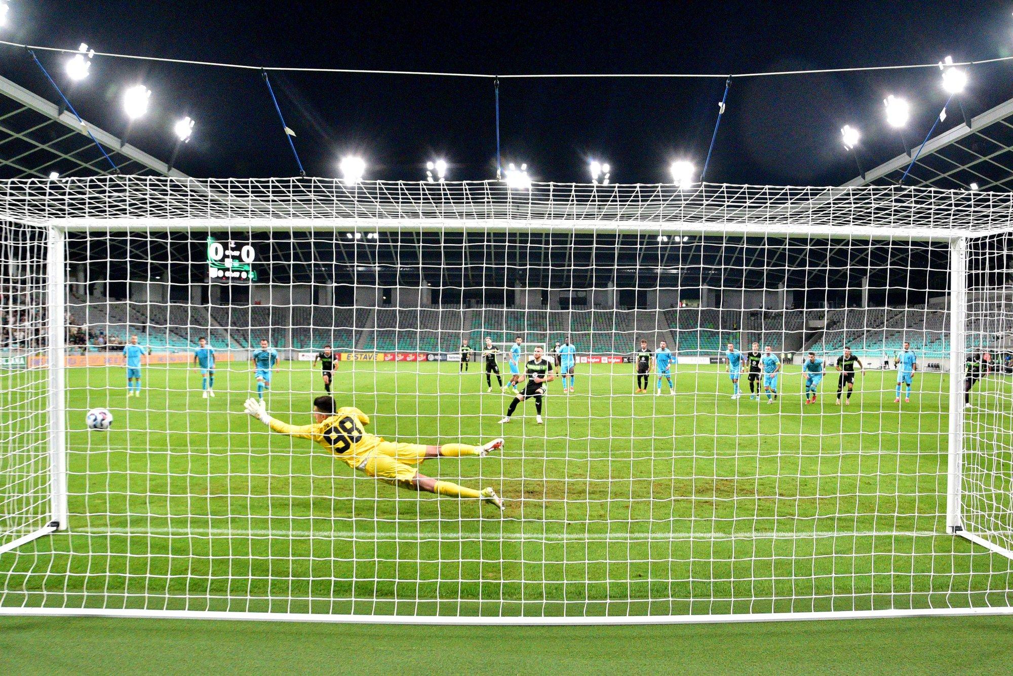 VIDEO | Penaltil eksinud Alex Matthias Tamm jättis koduklubi eurosarjas võiduta