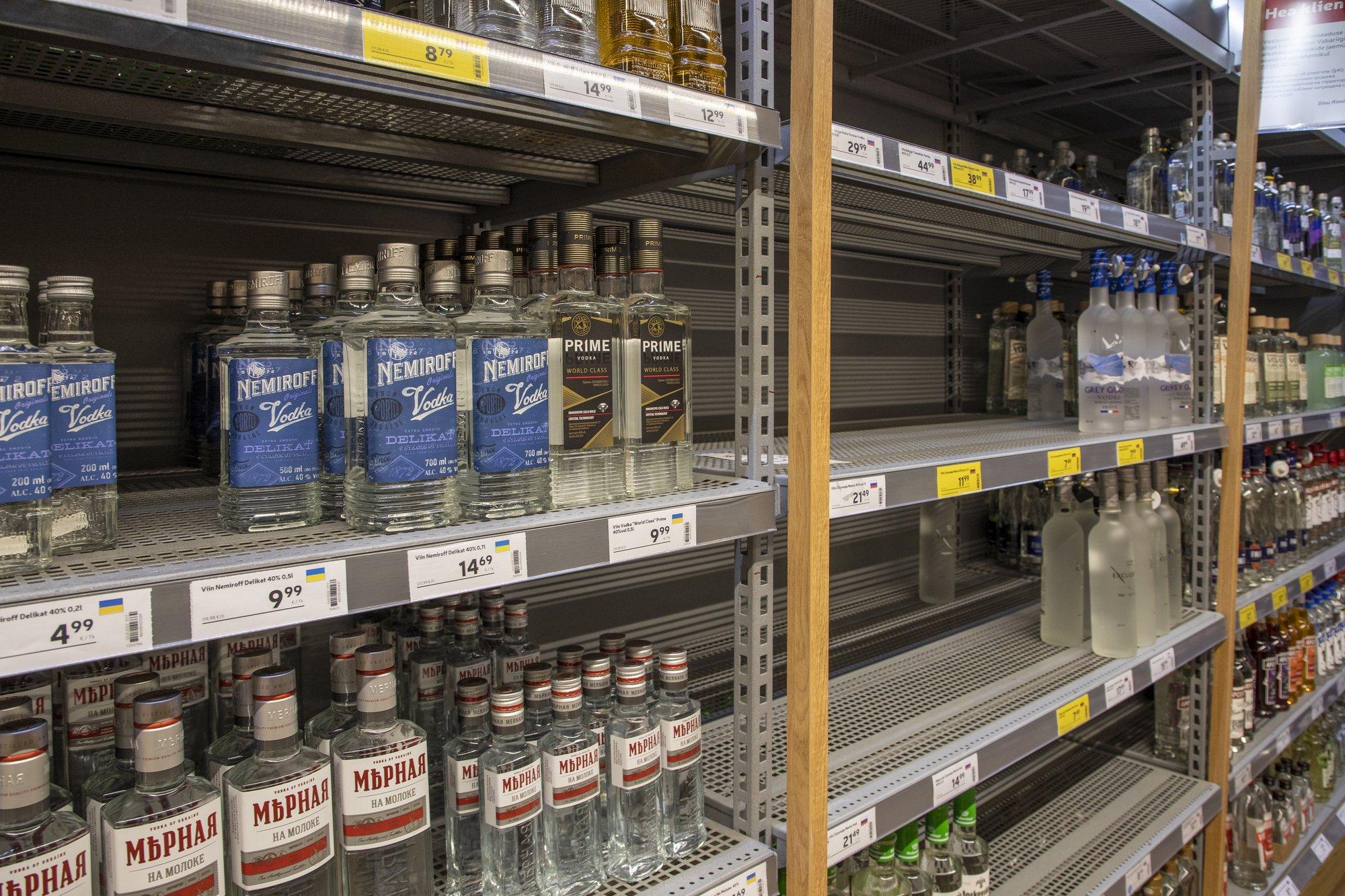 Eesti kauplustes on üks menukamaid Ukraina kaupu viin. Populaarsed on ka mitmesugused maiustused