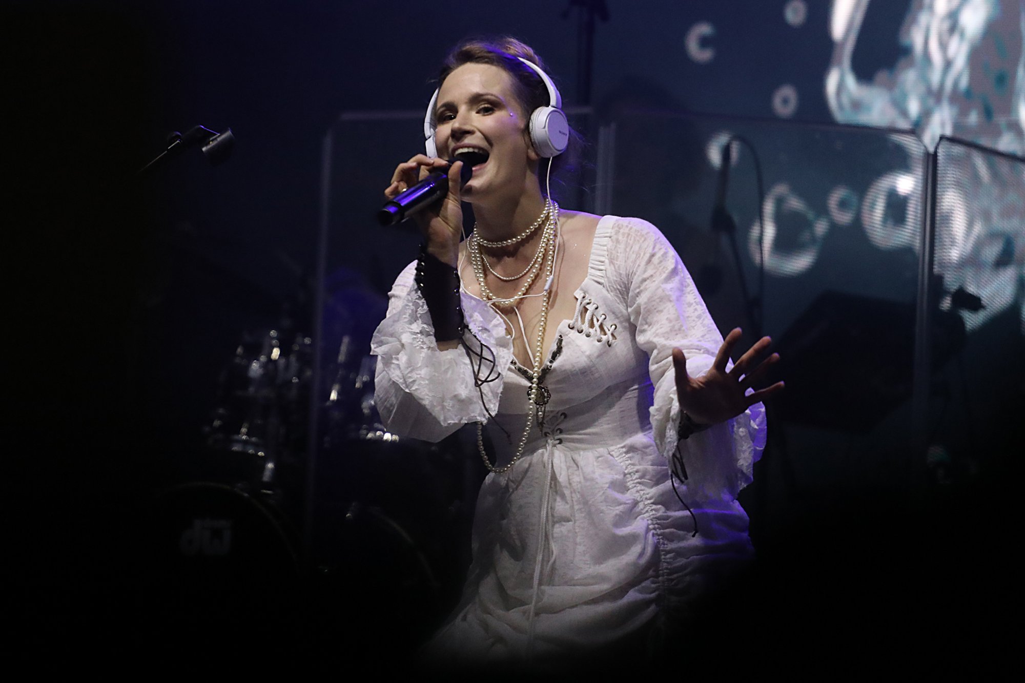 Leetu kolinud Vene popsensatsioon Monetochka: ma ei osanud oodata, et see koht meile nii meeldima hakkab