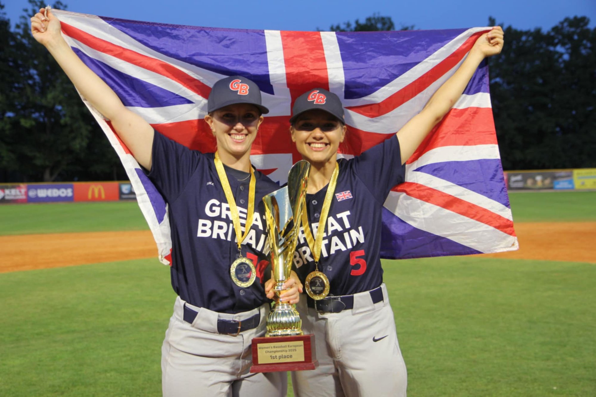 „Rakett 69“ saates osalenud Stella Veski krooniti Suurbritannia koondisega pesapalli Euroopa meistriks