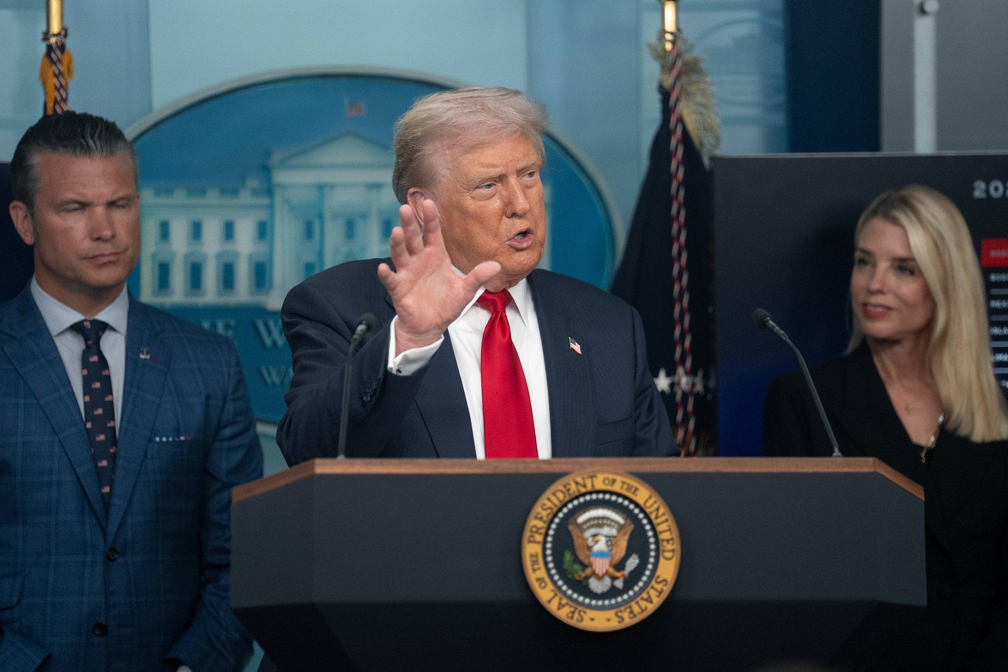 ÜLEVAADE | Trumpi otsused USA pealinnas korra majja löömiseks on tekitanud segadust ja muret