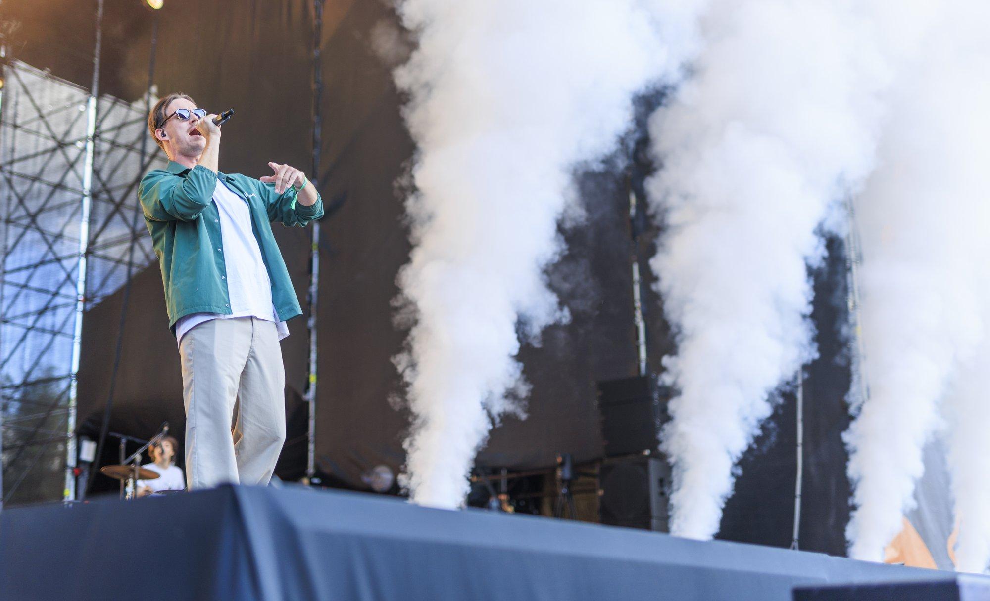 OTSEFOTOD | Õllesummeri viimane päev tõi kohale ohtralt rahvast. Laval on The Jacksons