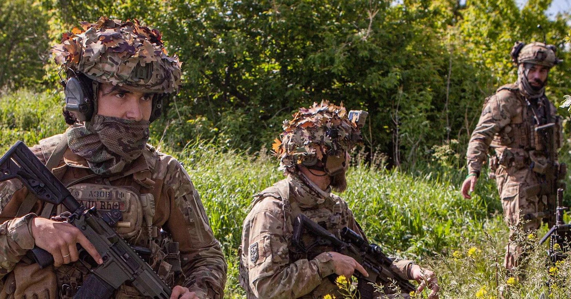 Venelased jalutasid Donbassis kaitsjate vahelt lihtsalt läbi. Kas Ukraina eliitüksus suudab tulekahju kustutada?