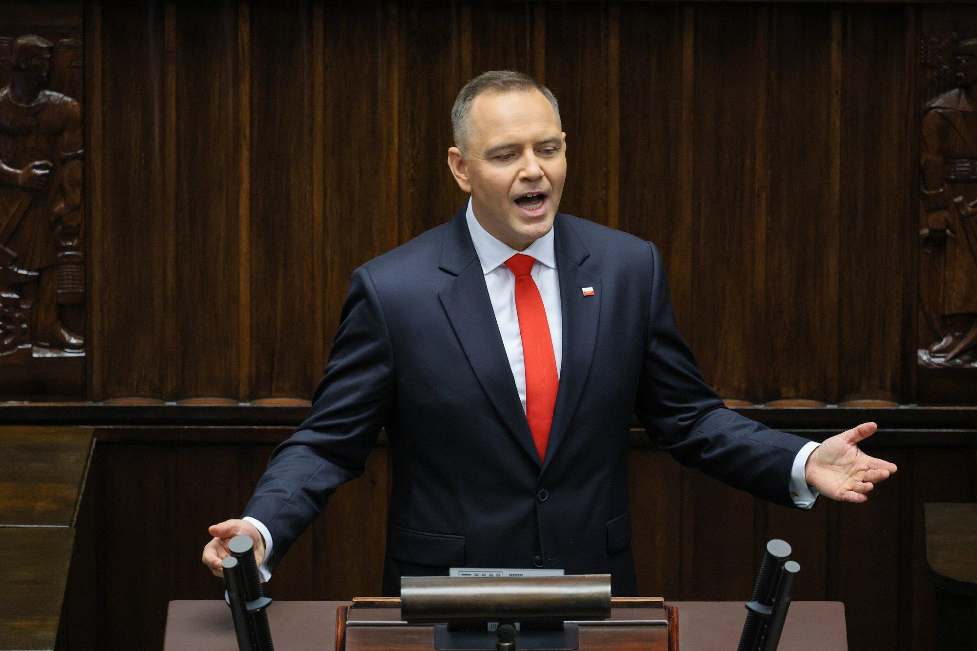 Uus president Nawrocki lubas teha Poolast tugevaima sõjalise jõu EL-is