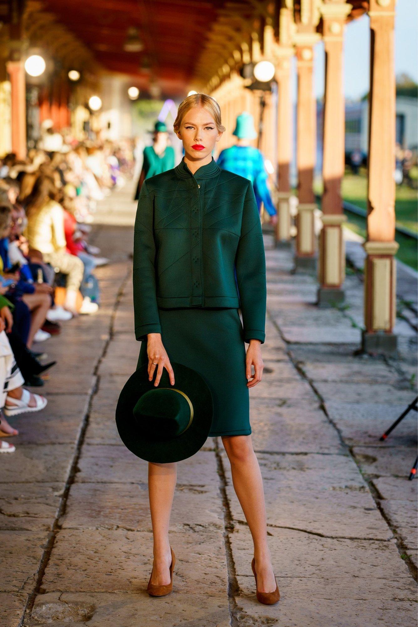 KLÕPS | Armin Karu modellist tütar Kati avaldas peikast sotsiaalmeedias esimese fotojäädvustuse