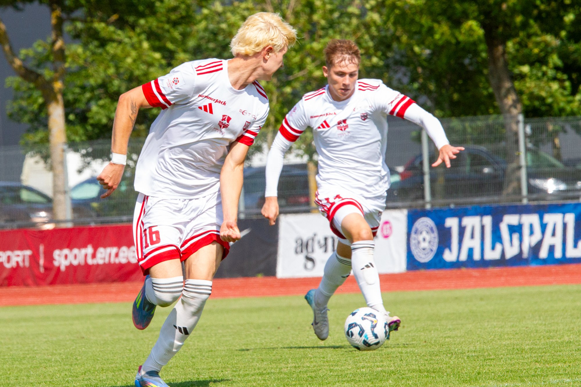 DELFI FOTOD | Harju lõpetas ülipika võidupõua, kuigi mängis kogu teise poolaja vähemuses