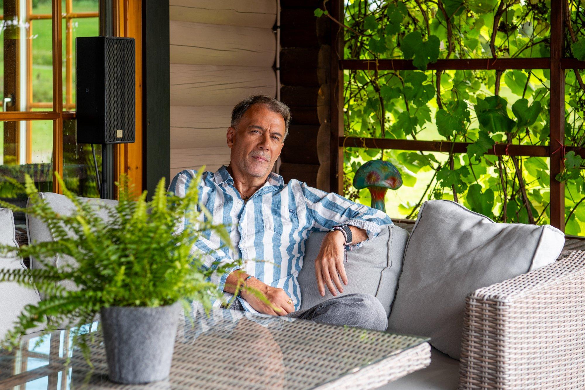 Maaelust sai Lauri Laubre päästerõngas. „Ma ei tunne ennast enam hästi Tallinnas. Esimene valgusfoor ajab mind kohe närvi“