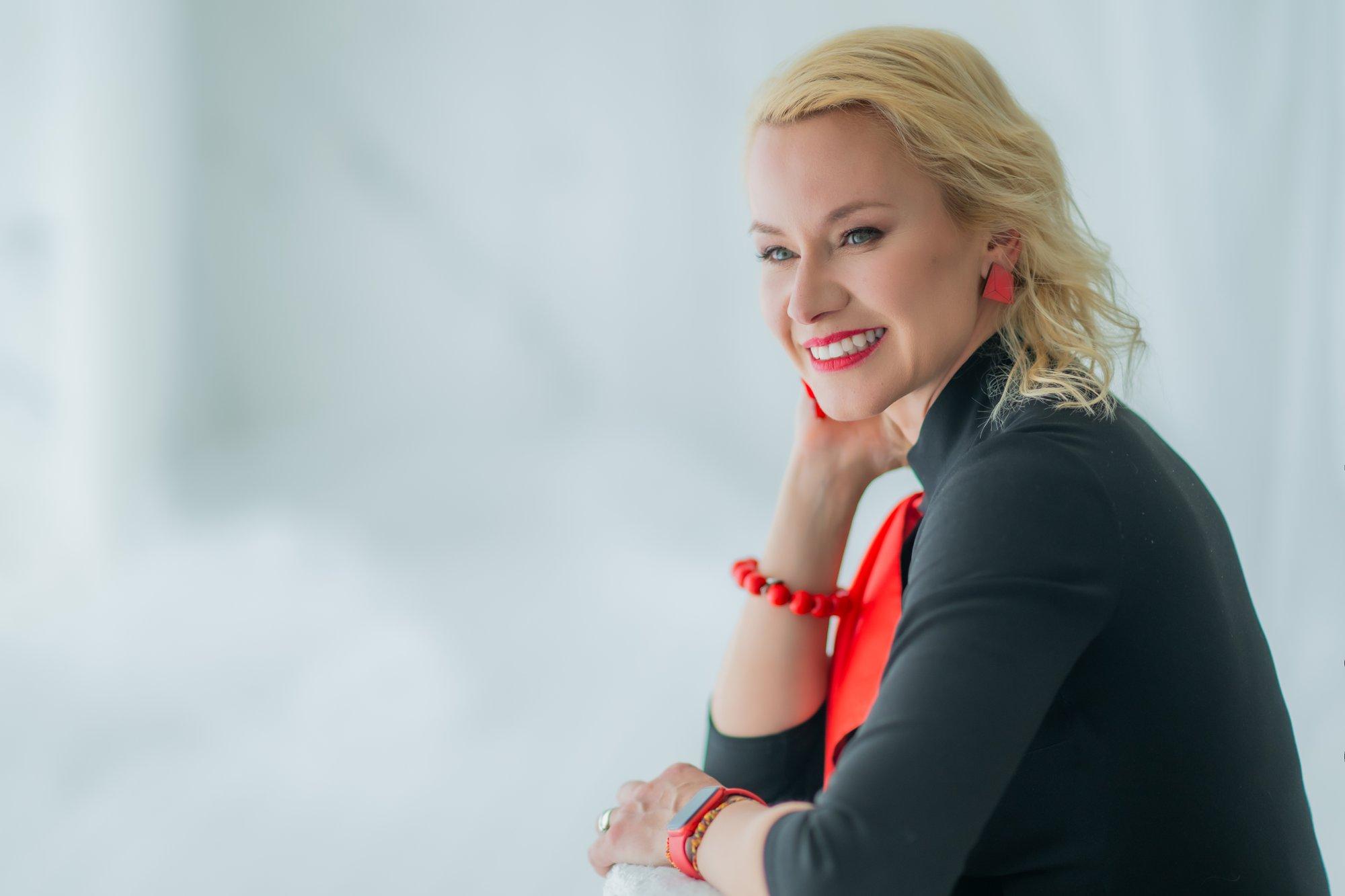 Olesija Saue: järgmise põlvkonna juht peab olema digitaalselt nähtav. Liiga paljud juhid on nähtamatud