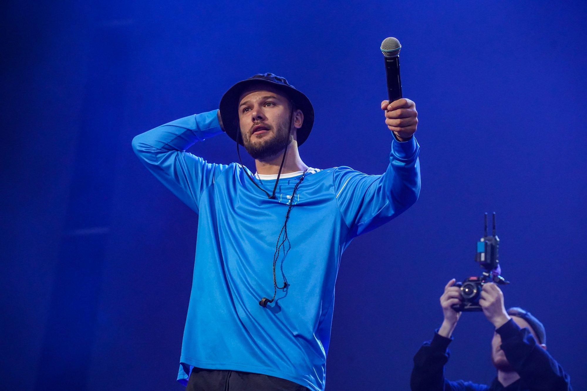 Poola saadab pärast Max Korzhi Varssavi kontserdil toimunud rahutusi riigist välja 57 ukrainlast ja kuus valgevenelast