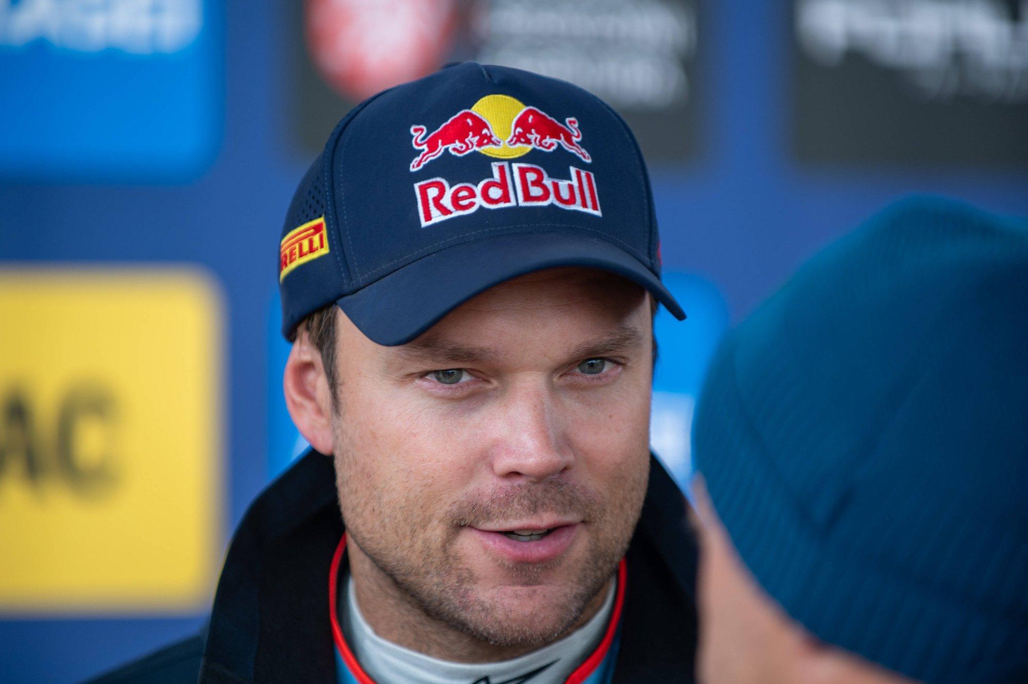 Andreas Mikkelsen meelitab Škodat WRC-sarjaga liituma