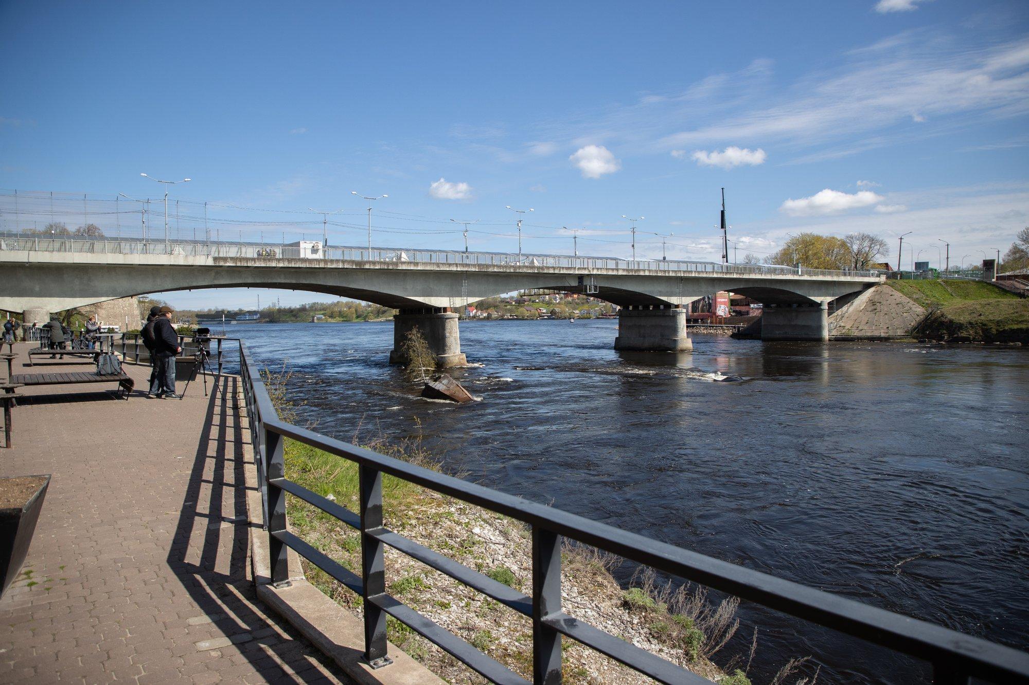 Eesti kaudu kummimadratsiga Venemaale sõtta kippunu võeti vahi alla