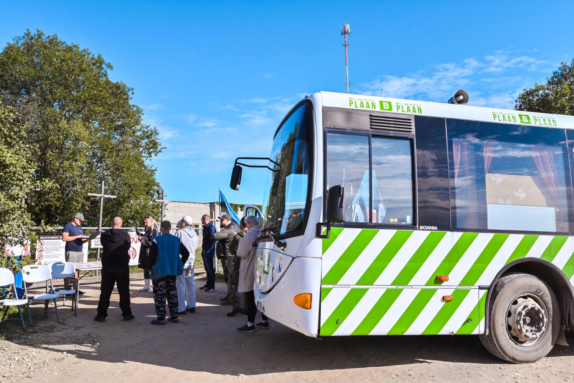 JUHTKIRI | Seakatkuga seotud protestid külvavad sotsiaalmeedias usaldamatust. Sellel on rängad tagajärjed