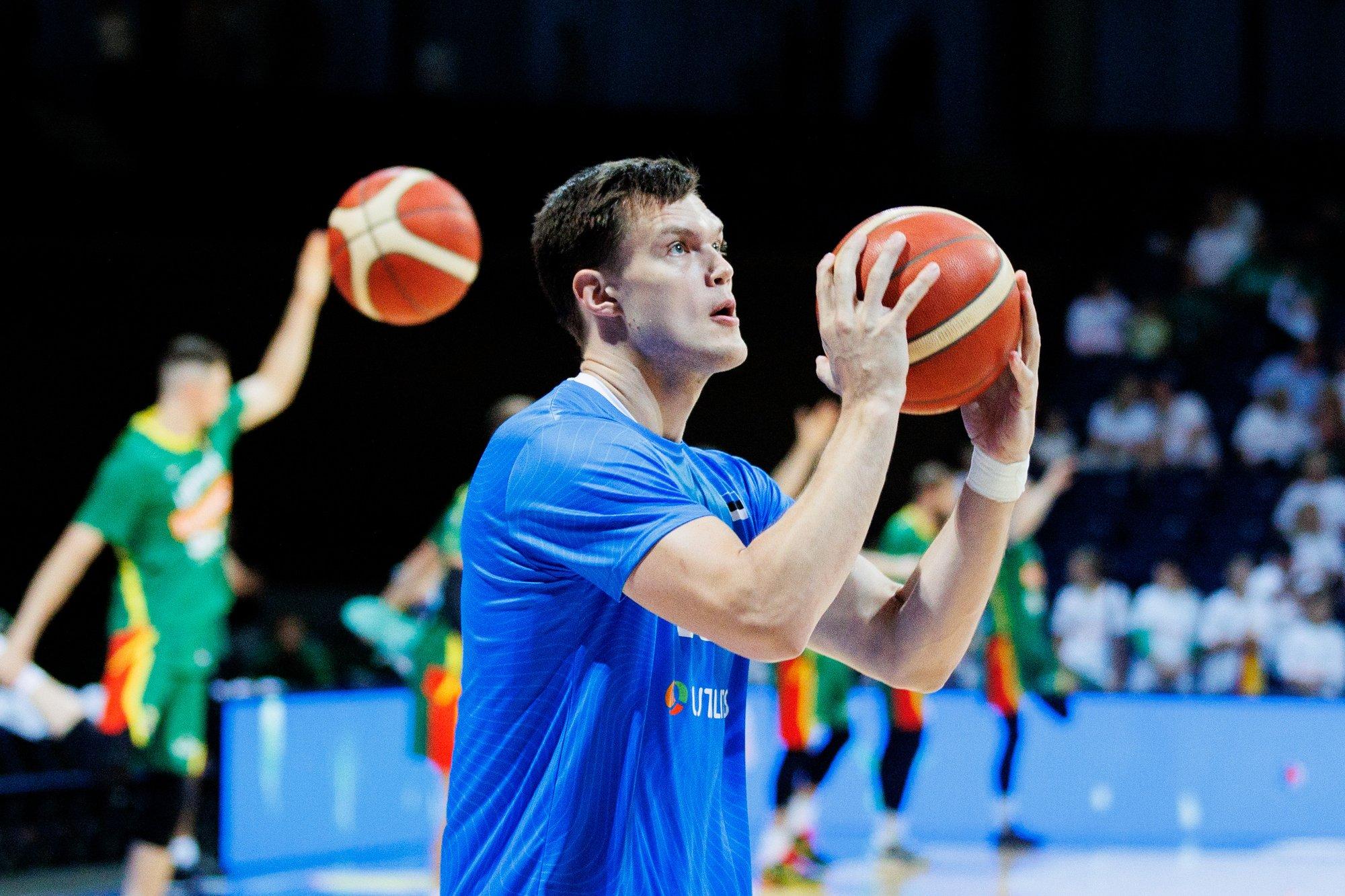 DELFI LEEDUS | Maik-Kalev Kotsar räägib koondise esimesest mängust ning profikarjääri jätkamisest Jaapanis