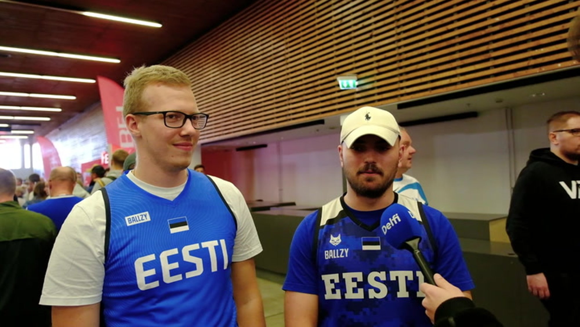 DELFI VIDEO | „Korraks mõtled, et nüüd ongi EM läbi...“ Mida arvavad Eesti korvpallifännid Kotsari puudumisest?