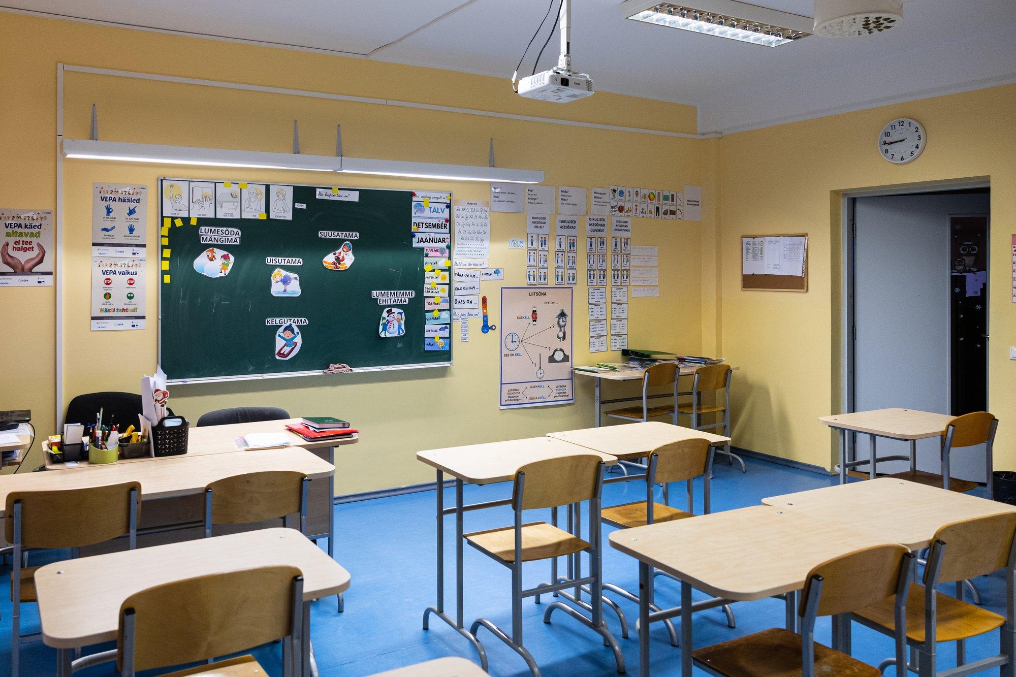 Eesti keele tasemeeksami sooritas edukalt vaid mõnikümmend õpetajat