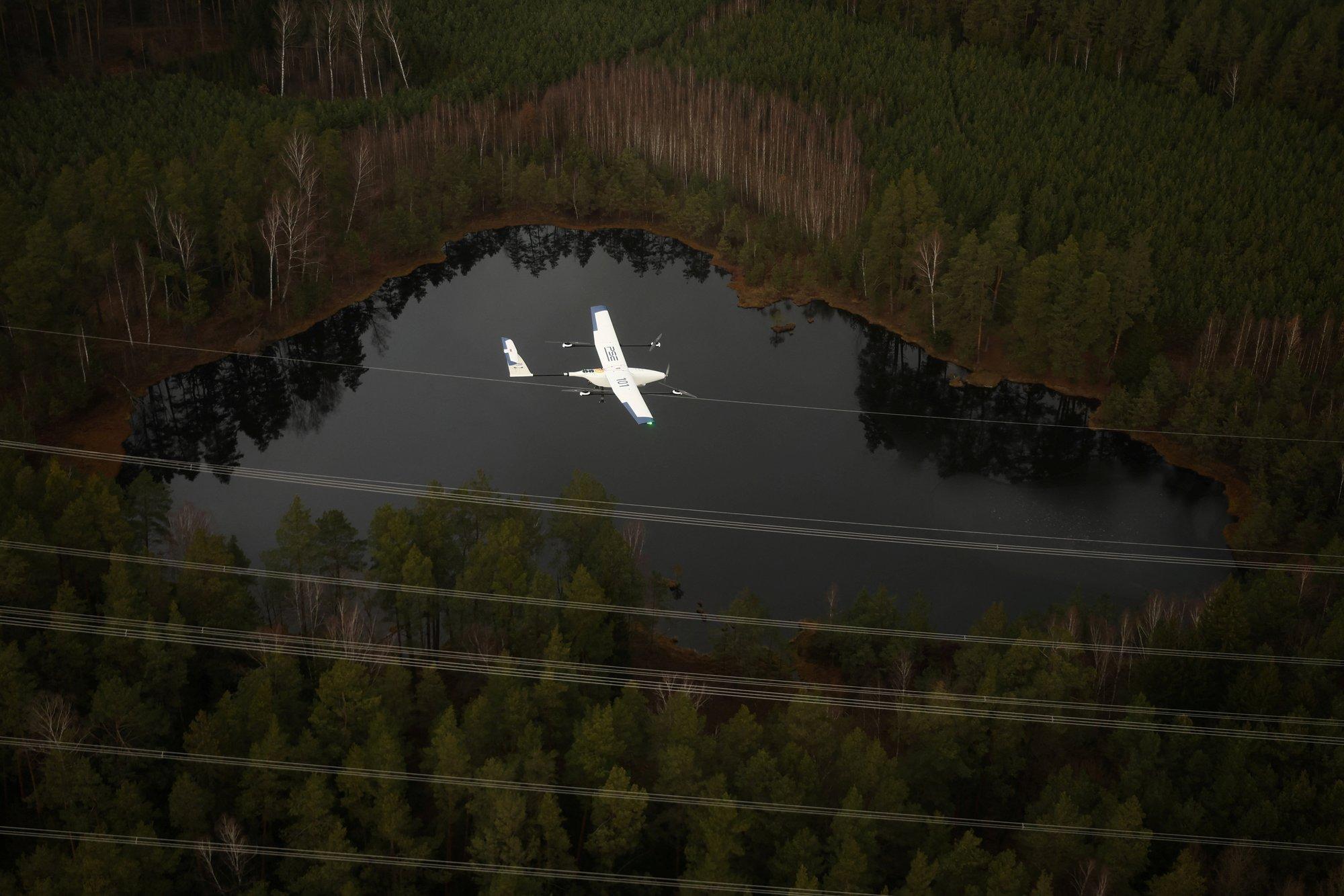 Leedus leiti esmaspäeval Valgevenest riiki sisenenud droon