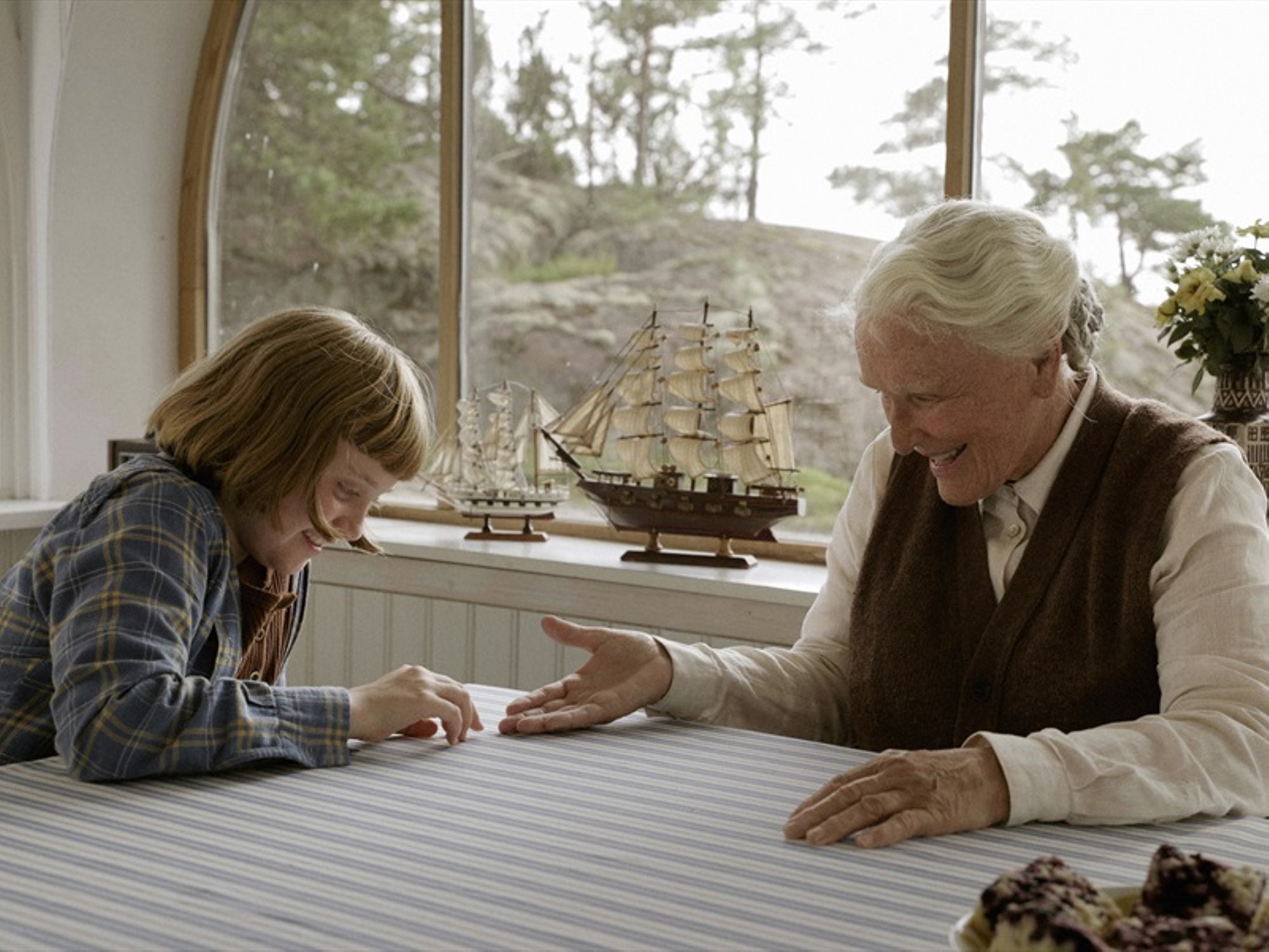 ARVUSTUS | „Suveraamat“ on kenakesti pakendatud, aga sisult jääb kesiseks