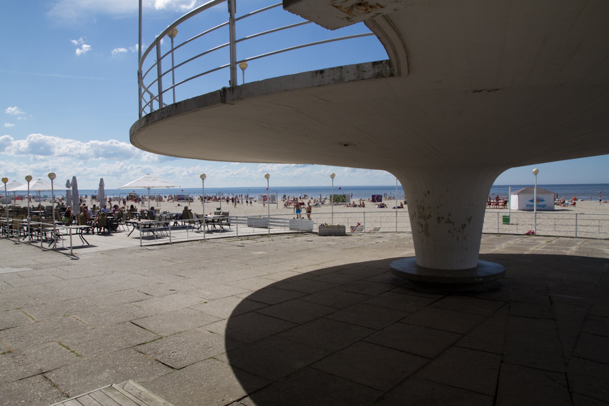 Vastuoluline ärimees Rein Kilk soovib Pärnu ajaloolise rannahoone muuta spaahotelliks