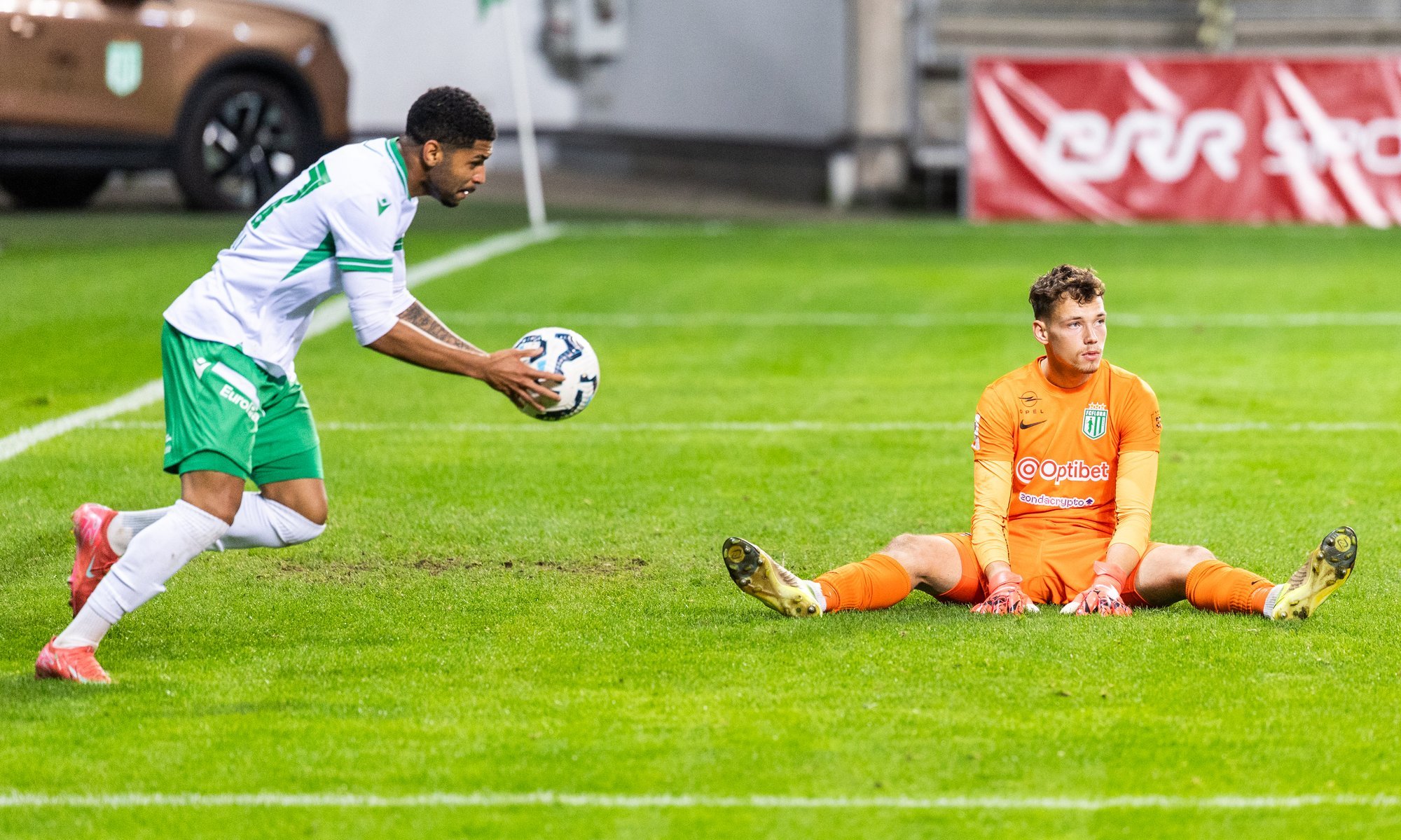 FOTOD | Kaheväravalise edu maha mänginud Flora kaotas Levadiale