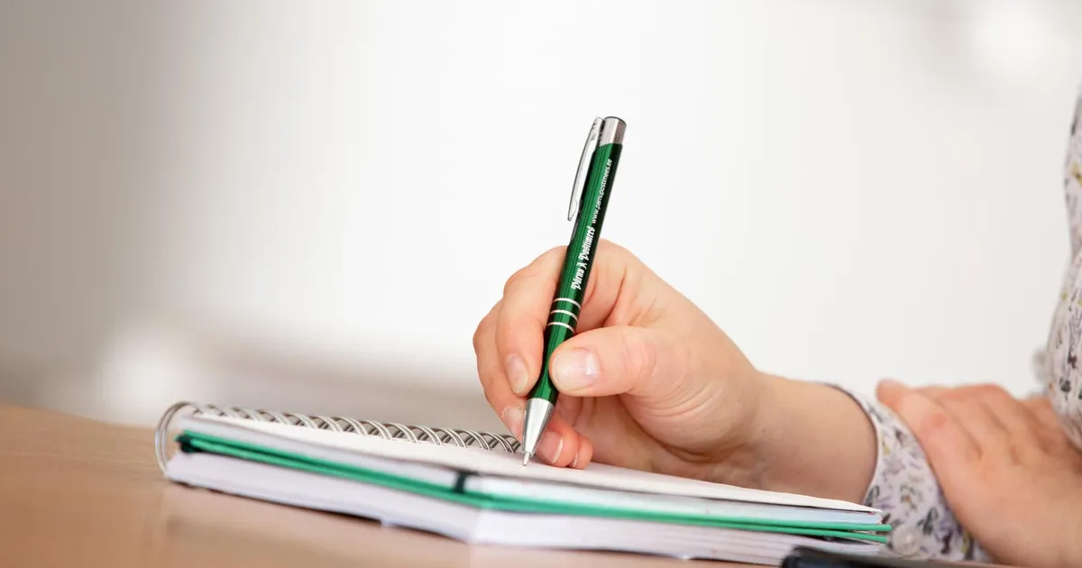 ILMAR TOMUSK ⟩ Palun kaebuste raamatut!