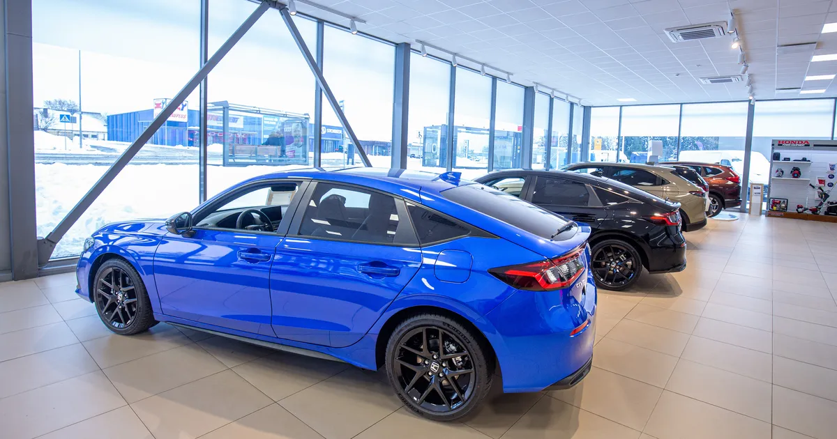 KAKS EESTIT ⟩ Harjumaa sõidab uute autodega, ülejäänud Eesti mitte nii väga