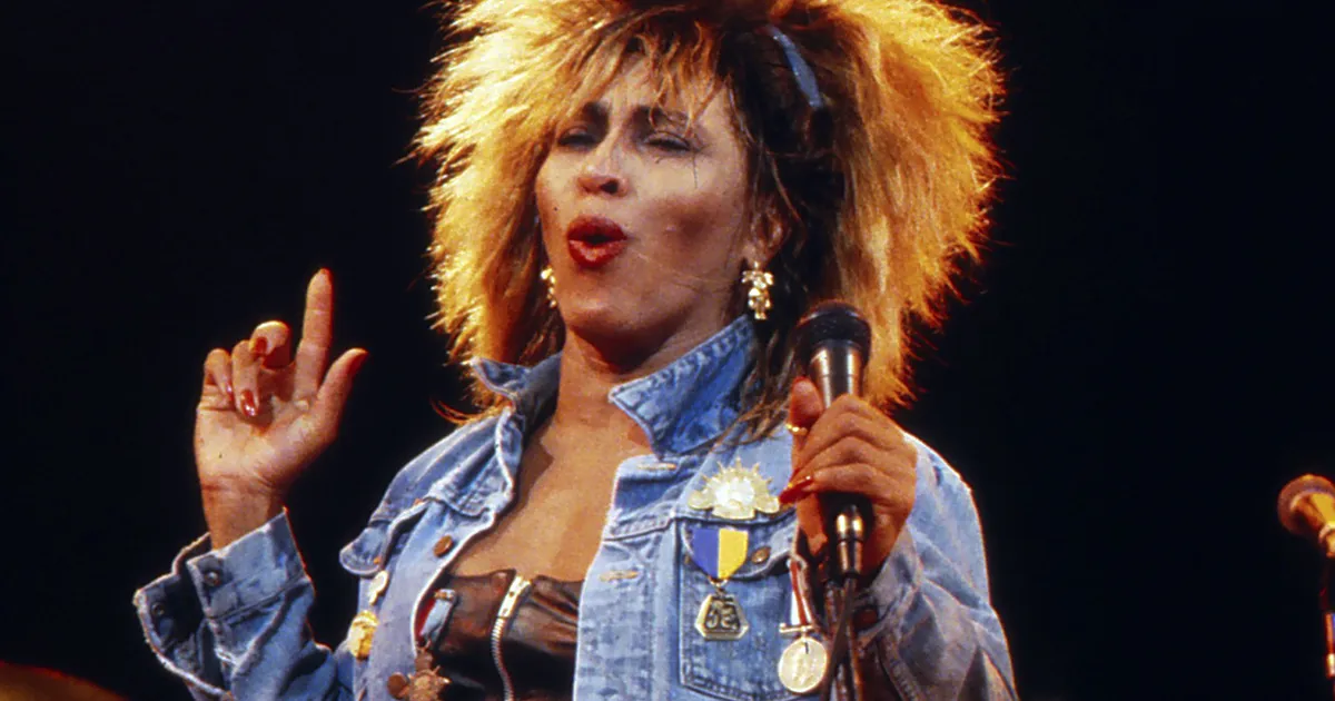 PRONKSIST LEGEND ⟩ Armastatud laulja Tina Turneri auks püstitati monument