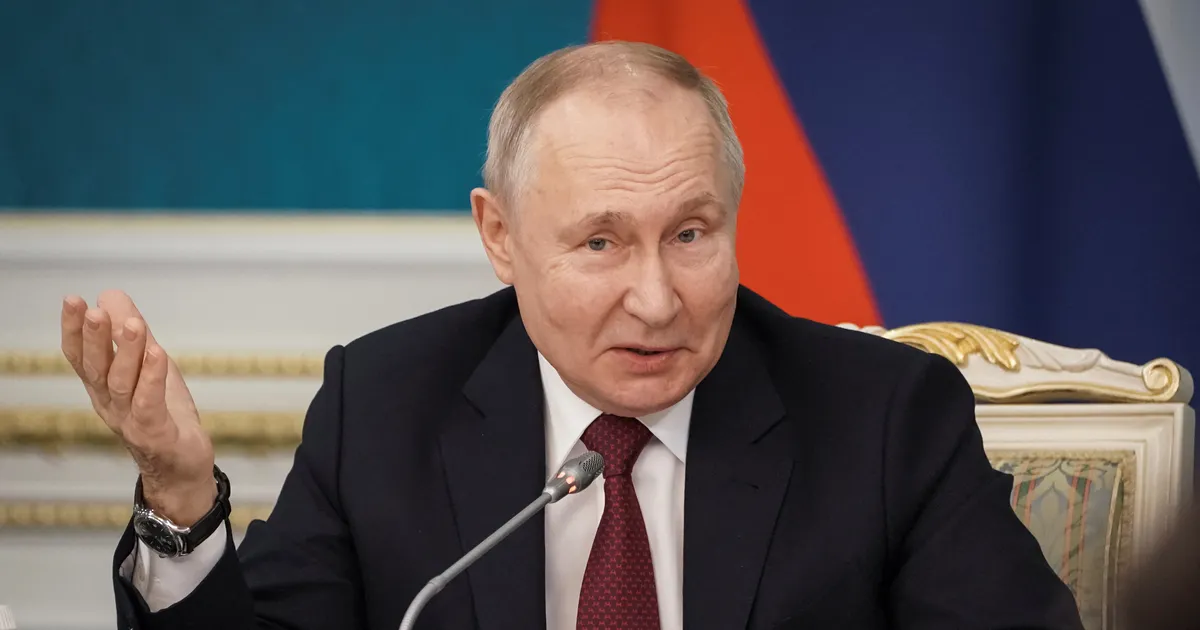 VALDO RANDPERE ⟩ Kas Putini õukonnas võtab maad pohhuism?