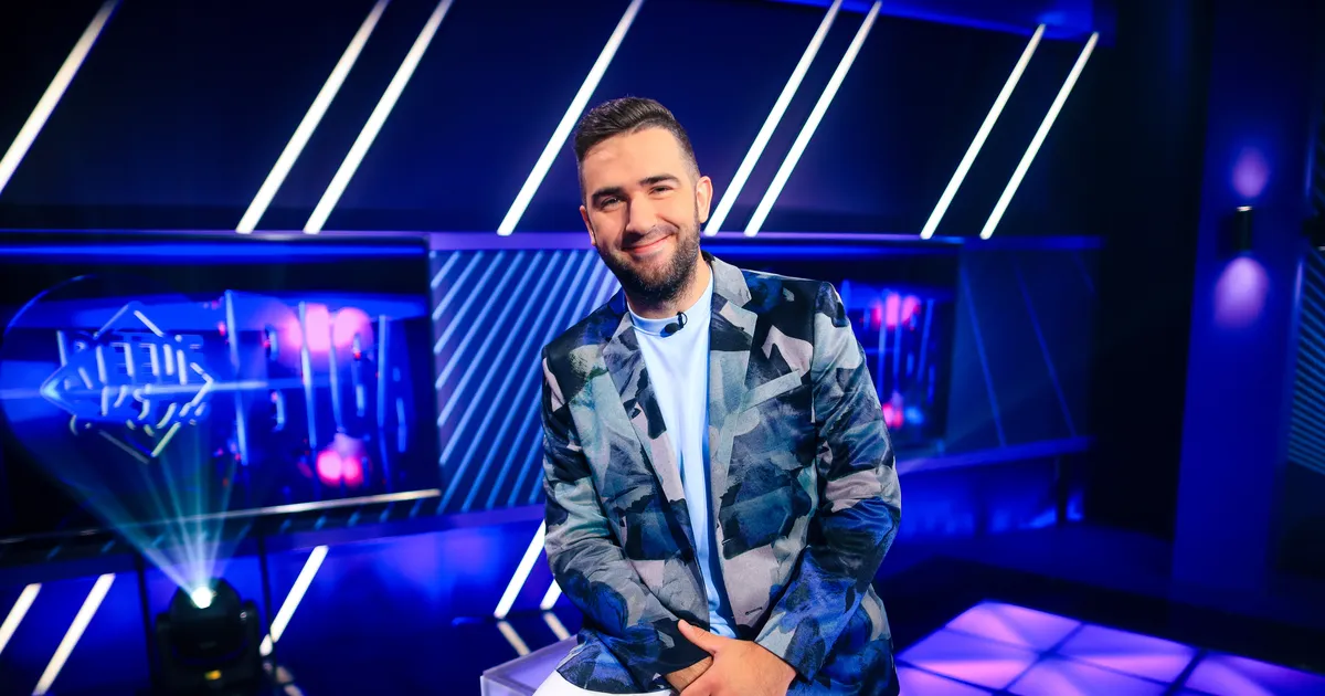 KLÕPS ⟩ Peagi neljakesti! Robert Rooli kallim näitab kasvavat beebikõhtu