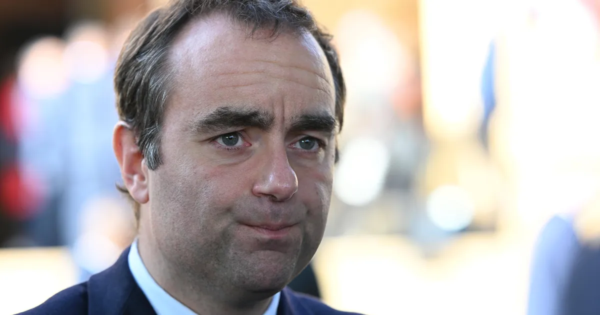 Macron nimetas uueks peaministriks senise kaitseministri Lecornu