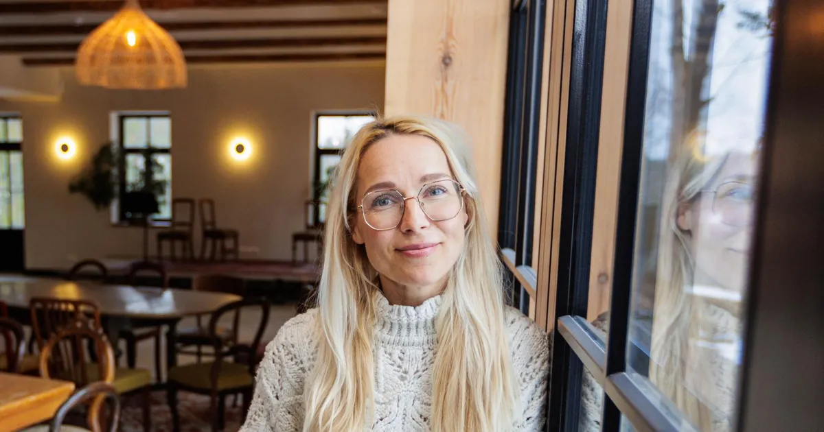 40 ⟩ Kolleegid tegid Lenna Kuurmaa sünnipäeva puhul sotsiaalmeediasse armsa postituse