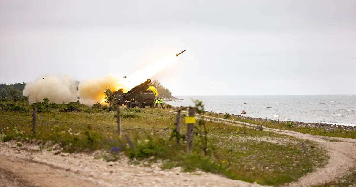 ERKKI KOORT ⟩ Ühiskond jätab palju küsimusi kaitsevaldkonna puhul esitamata – see ei tohi nii olla