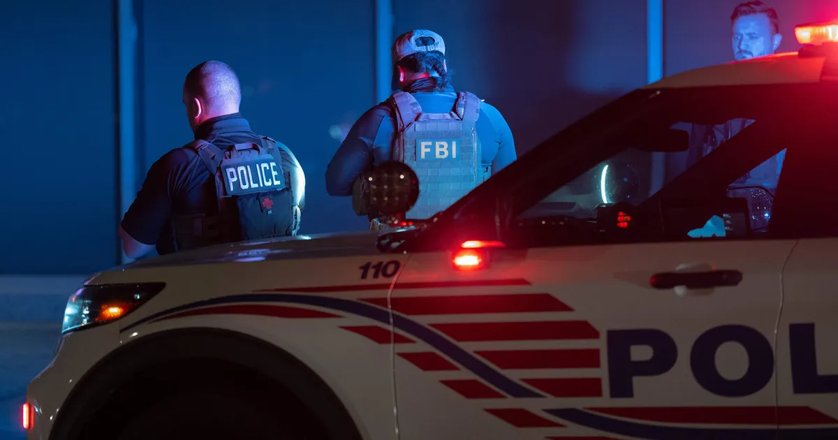 VÕIMALIK VAID USAs ⟩ Sõdurikiivreid kandvad sõbrad tulistasid üksteist kordamööda pähe – asi lõppes traagiliselt