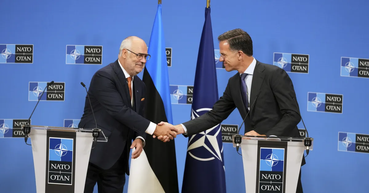 NATO peasekretär kiitis Eesti kaitsekulutusi