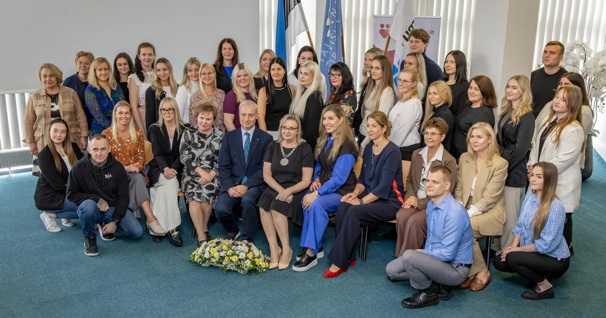 GALERII ⟩ Pärnu haiglas alustas õeõpet 30 tudengit