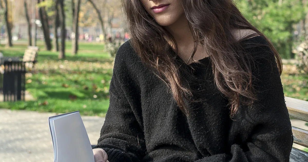 Ilmus jahmatavalt otsekohene teos kirjanikult, kes sai tuntuks alles 86-aastaselt