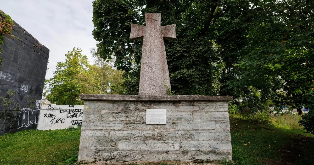 AK ⟩ Vana kivirist meenutab lahingut Jeruusalemma mäe taga