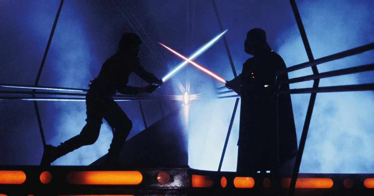 «Tähesõdade» filmidest pärit Darth Vaderi valgusmõõk müüdi oksjonil kosmilise hinnaga