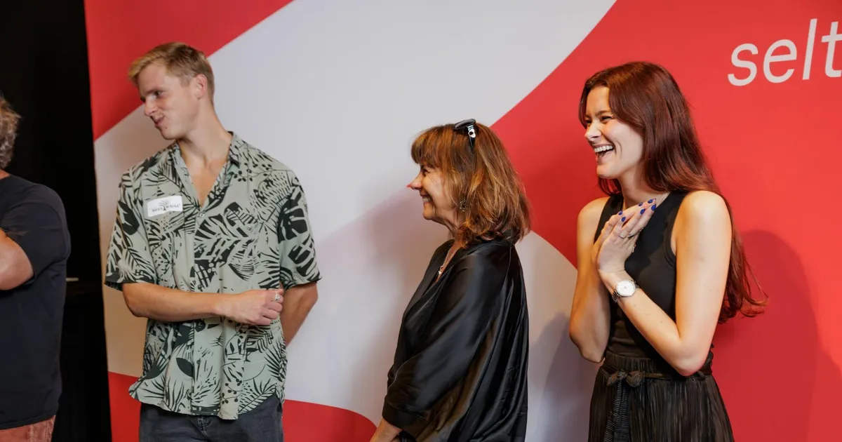 Endlas esitleti uut kodumaist telesarja, mille sündmused toimuvad Pärnus