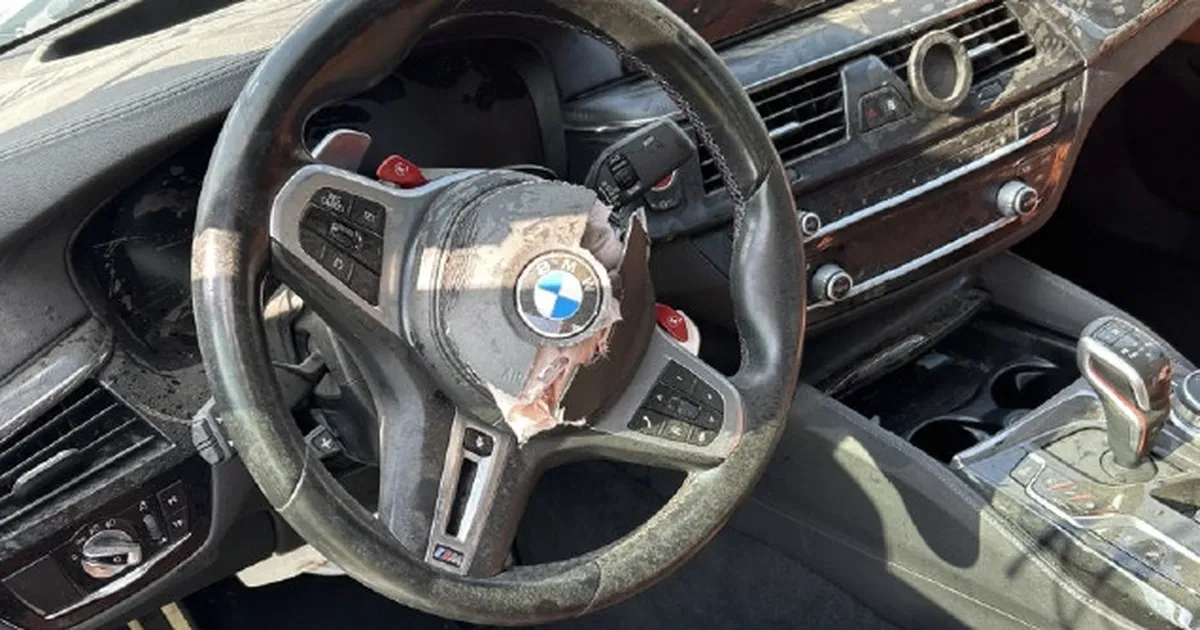 Saksa politsei tunnistas Eestisse veetavad autod prügiks ja keelas nende transpordi