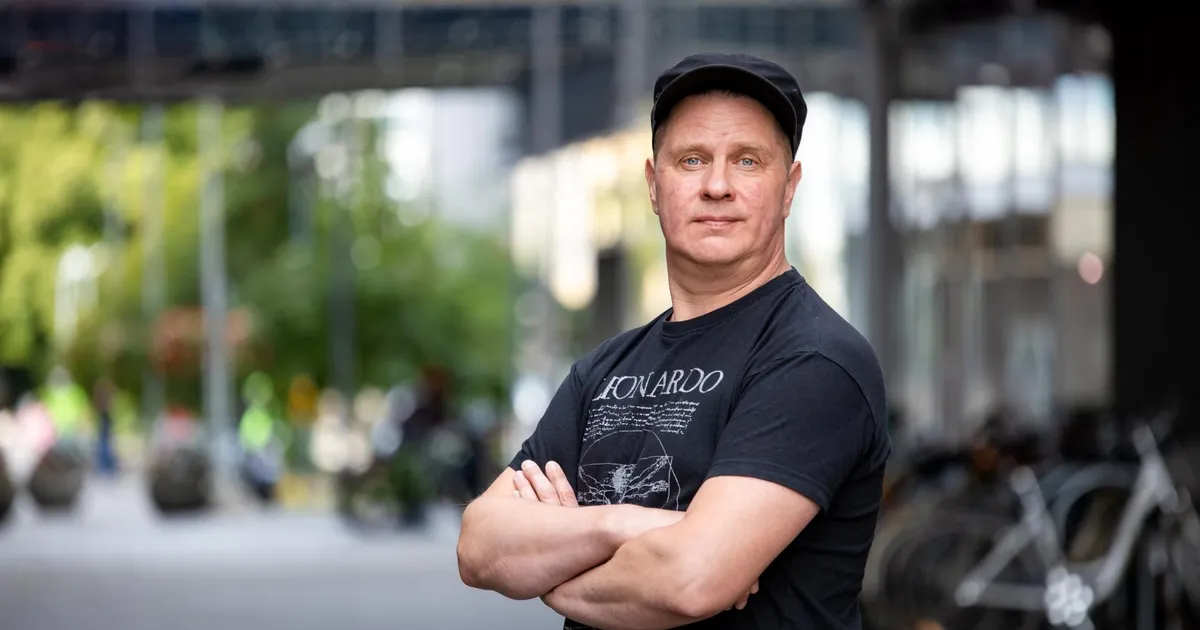 Ott Kilusk 50: Teater on mikromaailm, kus kehtivad oma absurdsed reeglid