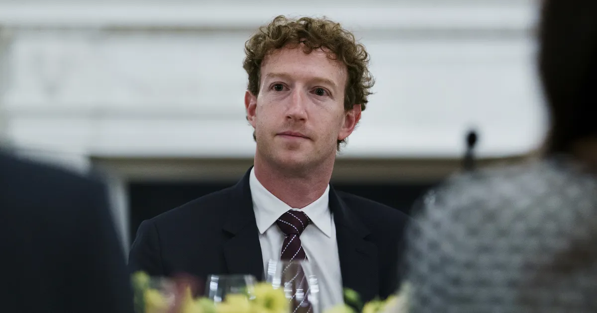 Endised töötajad süüdistavad Metat laste turvariskide varjamises