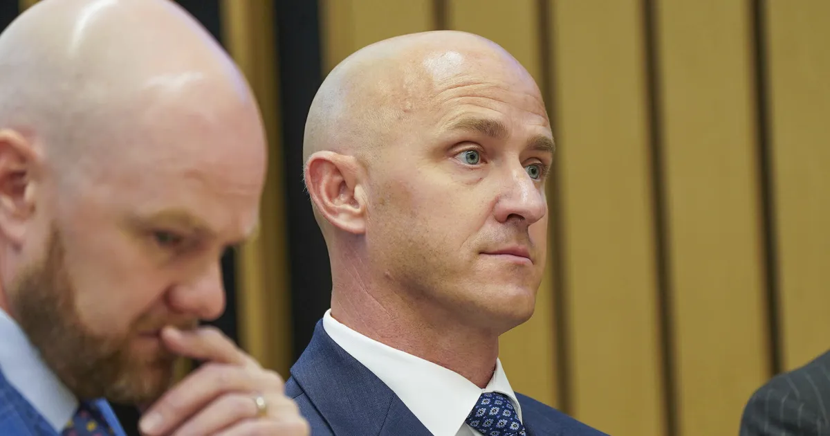 SÕI SEENI ⟩ Hullumeelsel moel lennureisijate elu ohtu seadnud endine USA piloot tunnistas end süüdi ja avaldas kahetsust