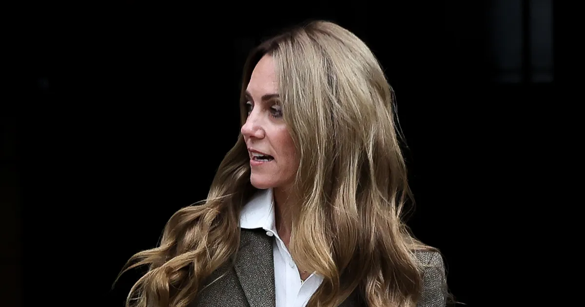 Printsess Diana kunagine juuksur asus Catherine'i uue soengu kaitsele: jätke ta rahule!