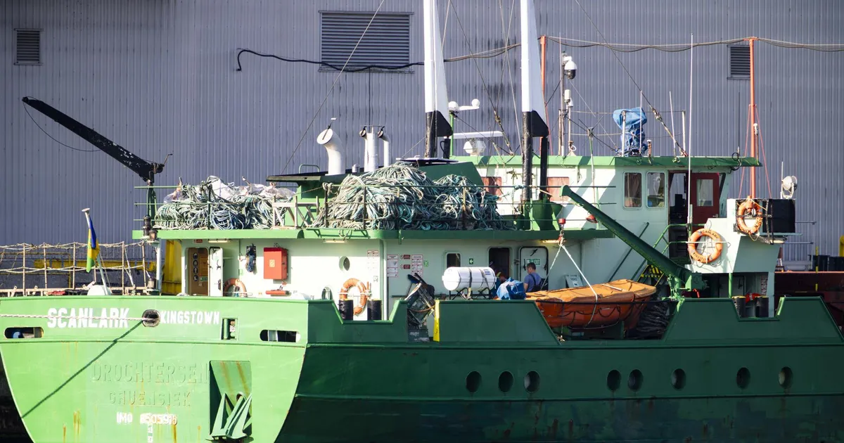 Spionaažikahtlus: Saksamaa politsei kontrollis Eesti firma heaks sõitvat laeva