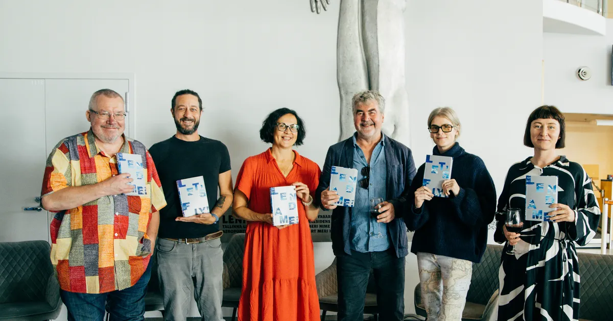 GALERII ⟩ Tallinna Lennujaamas esitleti kakskeelset novellikogu lendamisest