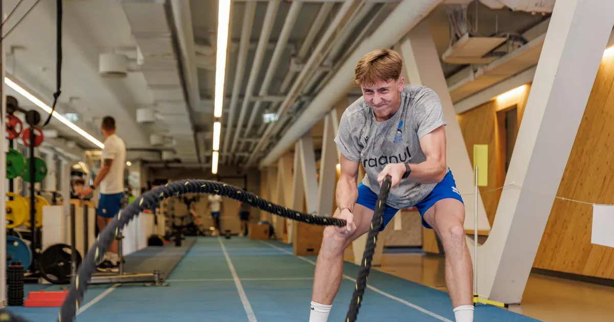 GALERII ⟩ Pärnu võrkpalliklubi alustab hooaega uute liidrite ja noortetiimiga