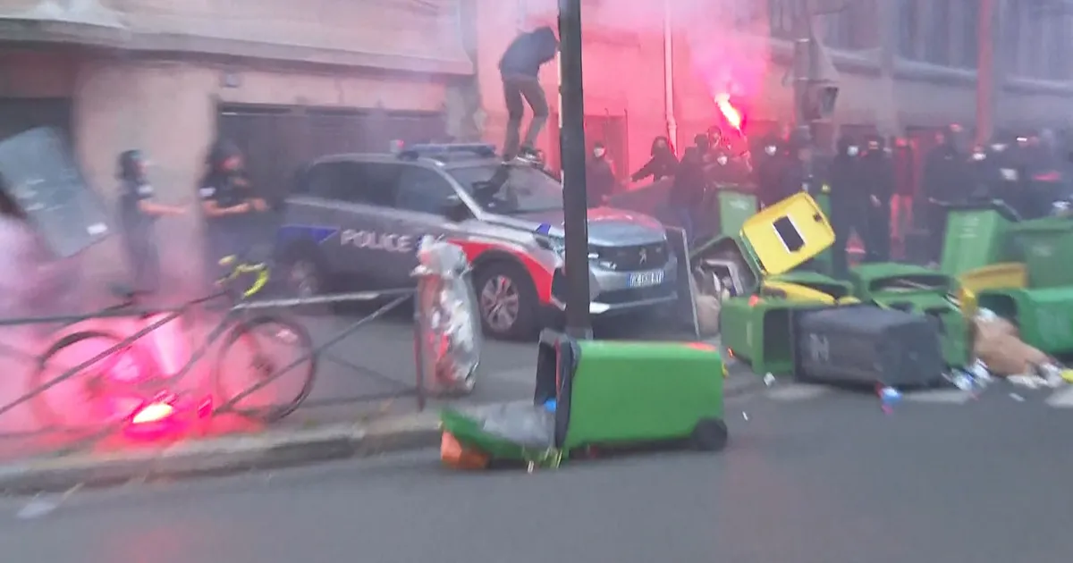 Pariisi kogub hoogu meeleavaldus «Blokeerime kõik»