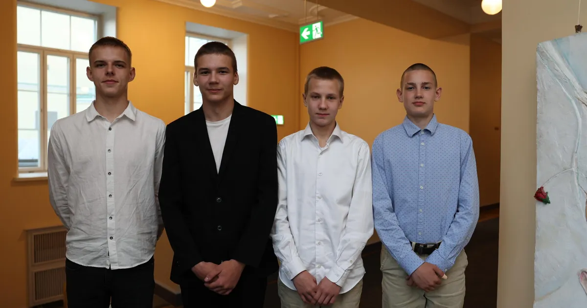 VIDEOINTERVJUU ⟩ Noored poisid, kes päästsid sõbra: tõmbasime ta kättpidi veehoidlast välja