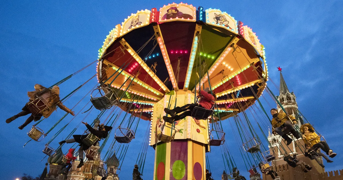 Kreml läks Vene eliitkoolide kallale