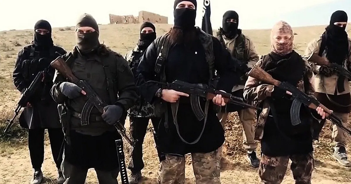 LIINA LAKS ⟩ Kui mõtled – järelikult radikaliseerud